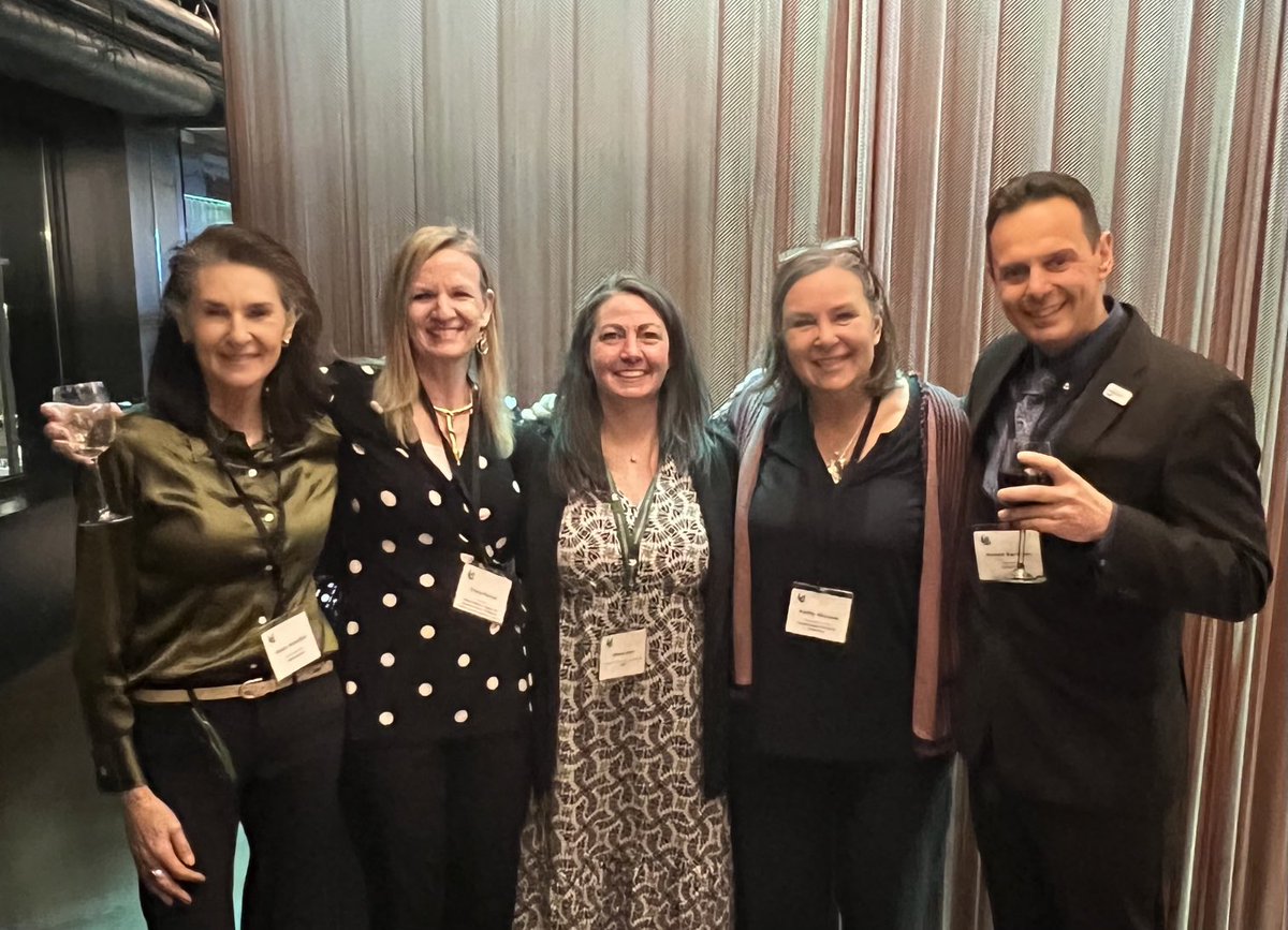 Sharing some fun from yesterday evening ⁦<a href="/NCC_CNC/">NatureConservancy.ca | Conservationdelanature.ca</a>⁩ OECM reception <a href="/COP15/">UN Climate Change 09</a> with ⁦<a href="/sfiprogram/">Sustainable Forestry Initiative</a>⁩ Incoming Chief Scientist Dr.Healy Hamilton, SFI Board member <a href="/TracyFarrell/">Tracy Farrell</a>, past SFI Board member and friend ⁦<a href="/DawnCarrNCC/">Dawn Carr</a>⁩, and education leader, James Bartram!