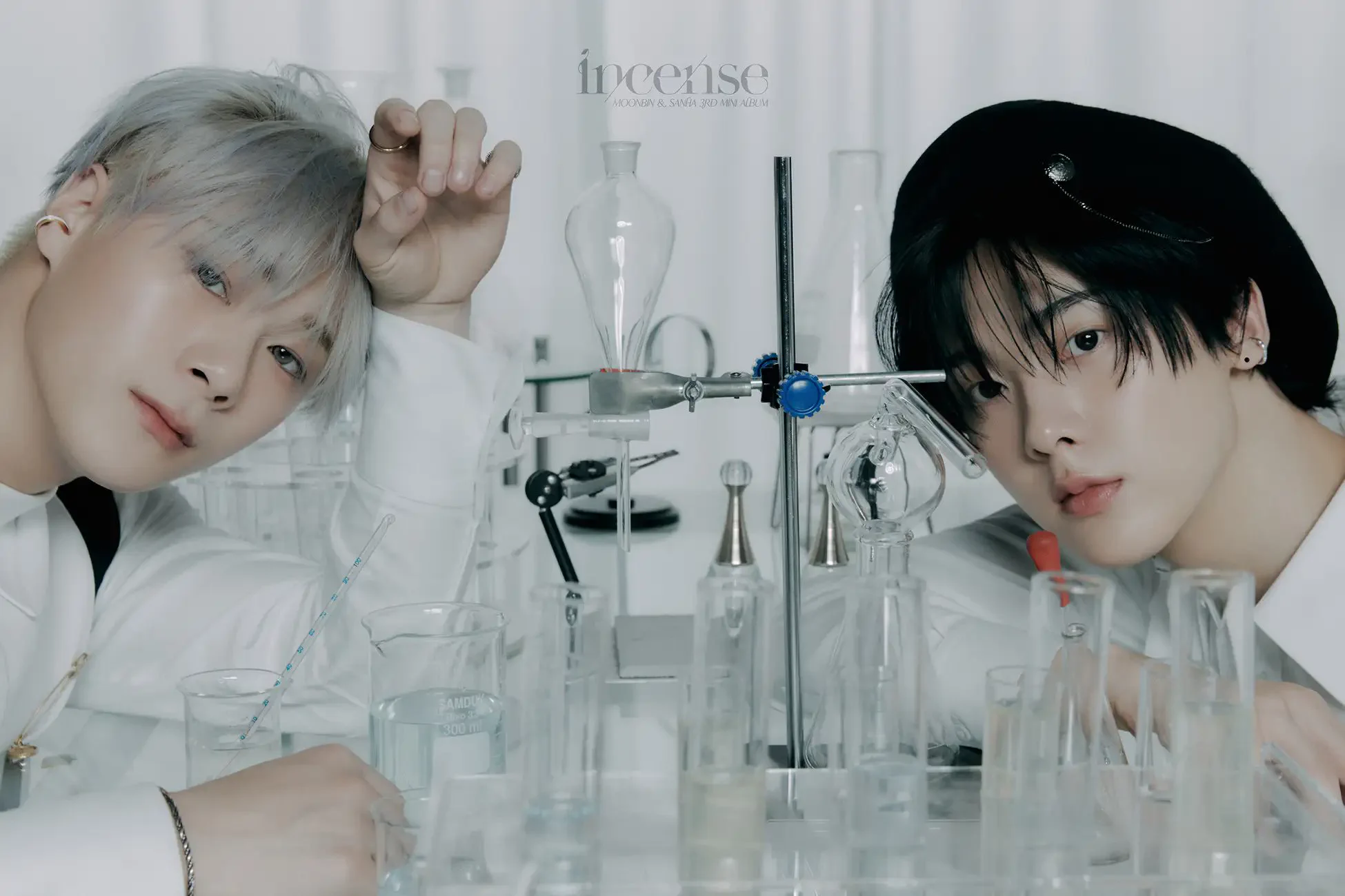 ASTRO MOONBIN&SANHA ムンビンユンサナ ライブ写真集 付属品 Korepoコレポ على X: 