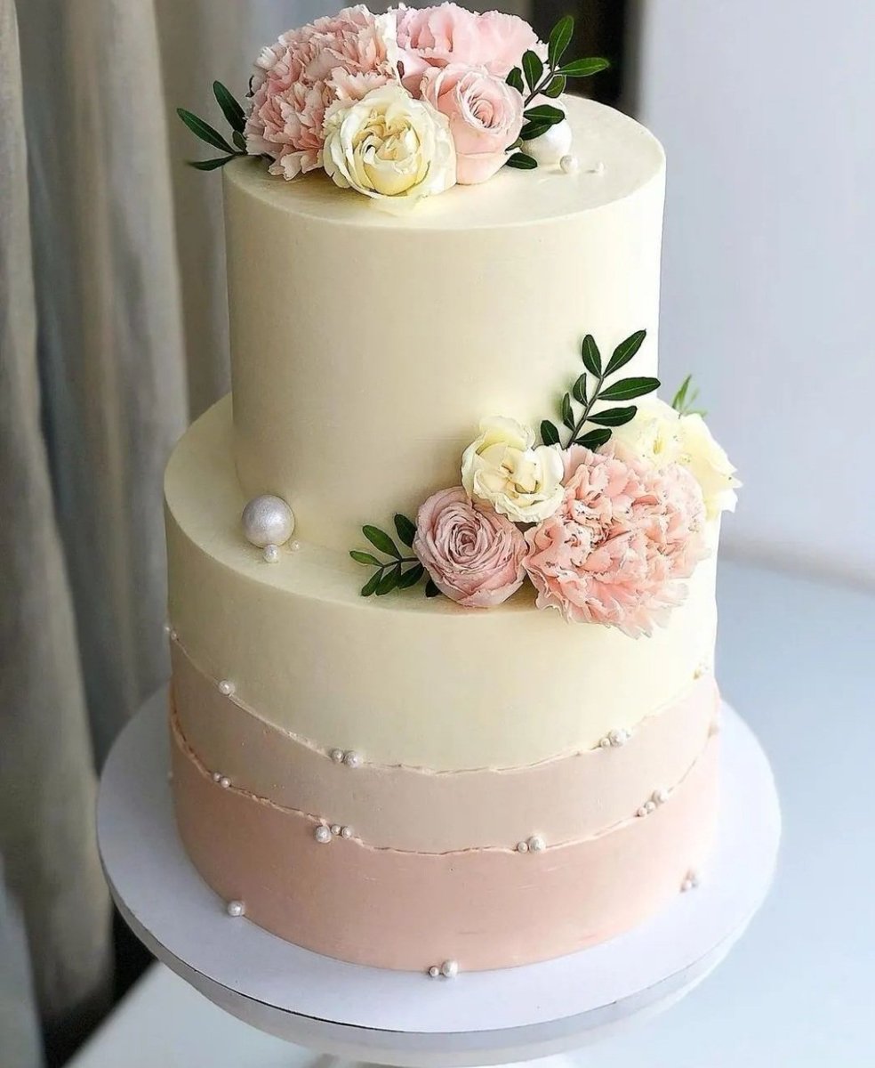 justcakesug's tweet photo. A sweet beginning to a lifetime of happiness 💍 

Make your wedding cake orders with Just Cakes.

📍 Kisaasi, Kevina Cottages.

📞 0700 321 730/0776 935 663

#JustCakes #Cakelovers #cakecravings #cakemood #cakeuganda #cakedesign #weddingcakes #brideandgroomexpo2022 #worldcup2022 https://t.co/CtH92k47CX