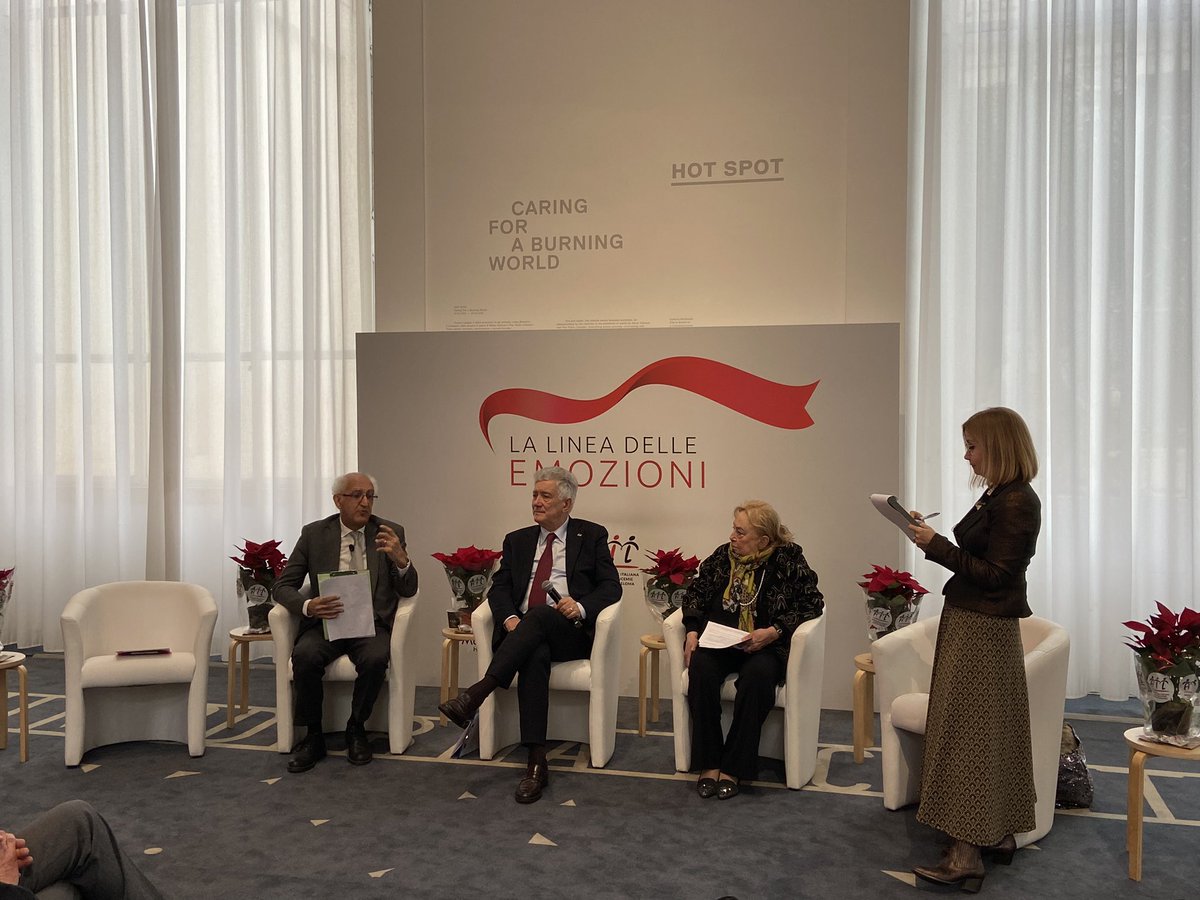 “La malattia non è lo scopo della vita di un paziente. Siamo persone” Felice Bombaci @AIL_Onlus <a href="/DottNet/">DottNet</a>