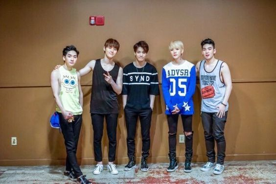 nuestjamet's tweet photo. #뉴이스트 #NUEST #nuestjamet #kimjonghyeon #aaronkwak #baekho #minhyun #choimingi https://t.co/jVSNALgXBy