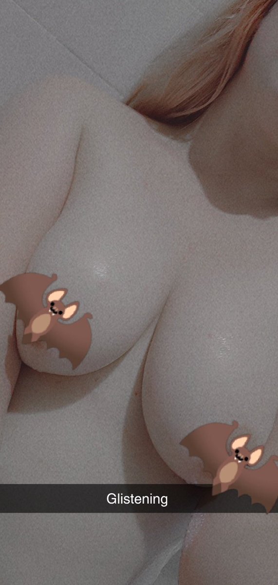BattyBabe2's tweet photo. 40% off until the end of December 💜🦇 
https://t.co/dir4EbWAgC https://t.co/UewVszzleG