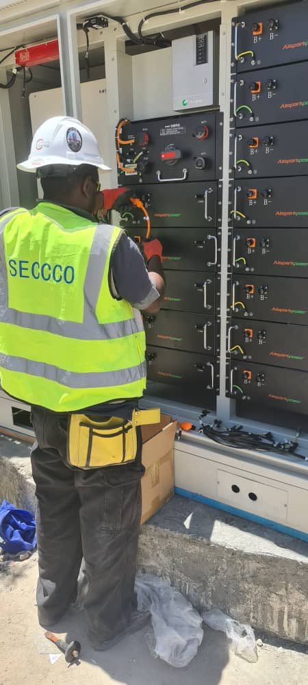 SECCCO_Somalia's tweet photo. #June there was light at a clinic in a remote village #YakoYako #solarpumpingsystem at the heart of #GaroweCity,rehabilitated #SolarStreet lights in #Bossaso , workforce development in #Banderbayla with our #coldchain solutions, scaled expertise, practical lessons for youths https://t.co/ZDu3VEhjBp