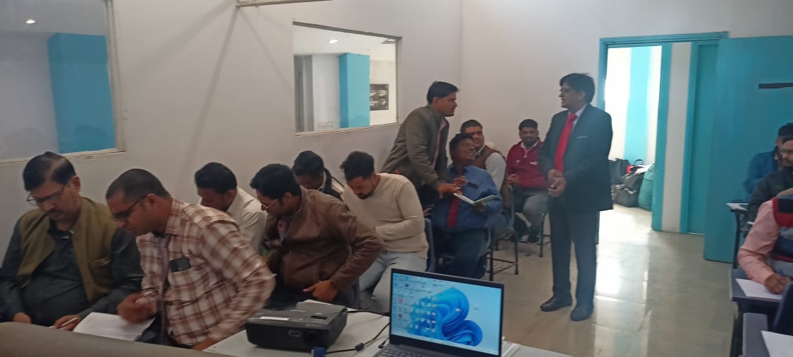 WMPSkillCouncil's tweet photo. WMPSC organizes employability skill cascade sessions for trainers and accessors through TOT and TOA programs in order to stay relevant and increase their efficiency in training.
#skill #skillindia #training #TrainingandDevelopment #upskill #employment #skillshare #wmpsc #plumber https://t.co/vvjiI8n1y4