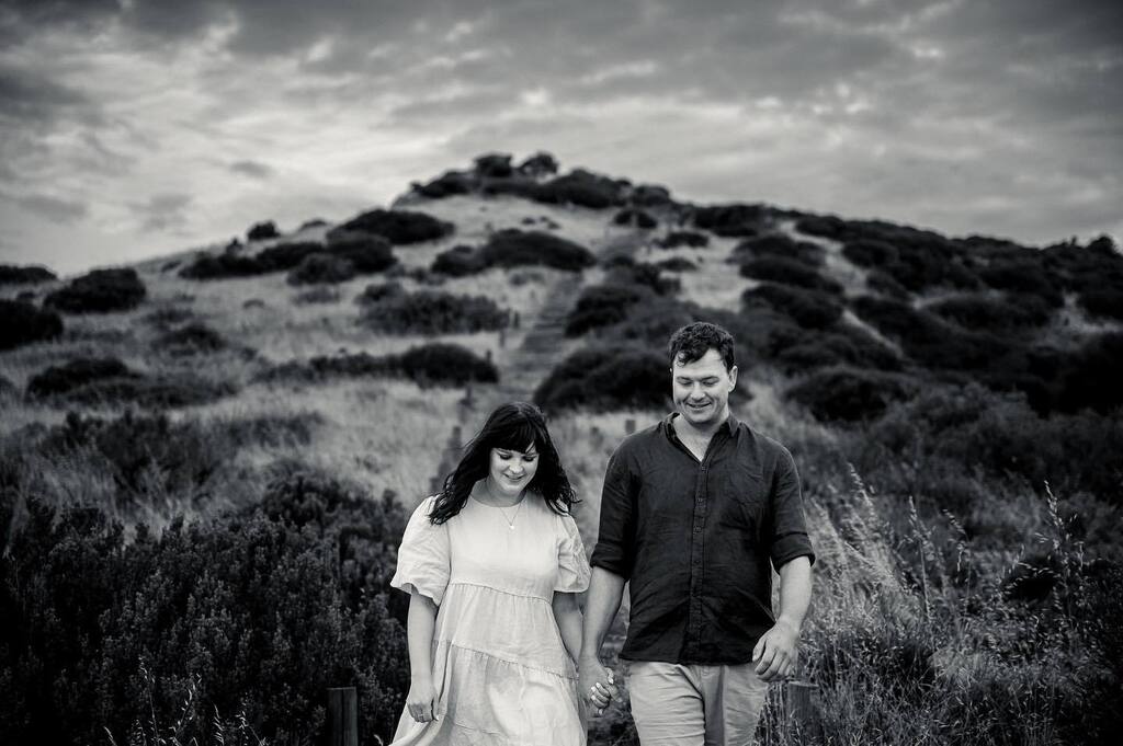 A + J

I absolutely needed to post this black and white photo that we are obsessed with from this recent engagement session.

We managed to get this engagement gallery out before we break for the holidays and it feel so good to end on something so beautiful! 

We’ve known th…