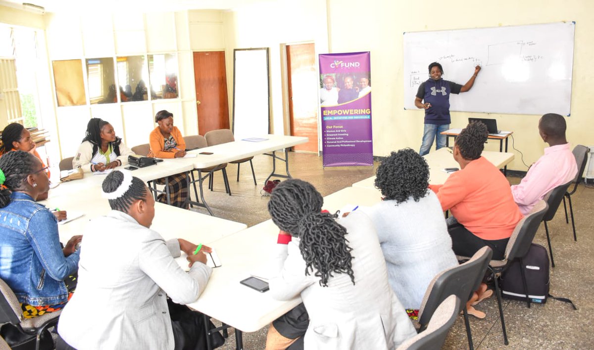 cyfundafrica's tweet photo. Our Cindy Leadership Fellowship participants took part in a one -on one and group training on digital literacy, being equipped with digital tools for their initiatives growth and advocacy.
#womeninleadership
#toolsforgrowth
#digitalliteracy https://t.co/lNCIwqyWxj