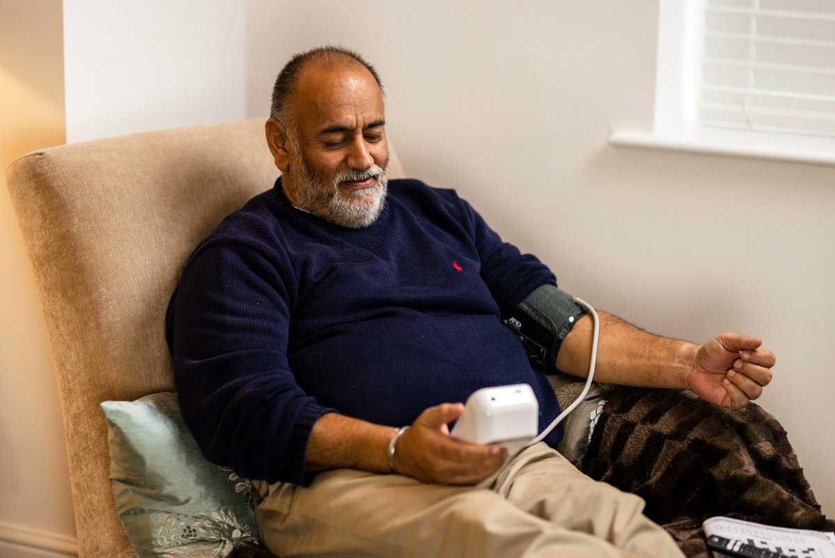 SolentNHSTrust's tweet image. In January, we are proudly embarking on trialling digital technology for patients across #Portsmouth and #Southampton with frailty needs, delivering high quality, personalised care at home and helping reduce hospital admissions. Read more: buff.ly/3j1gf2d @Doccla3