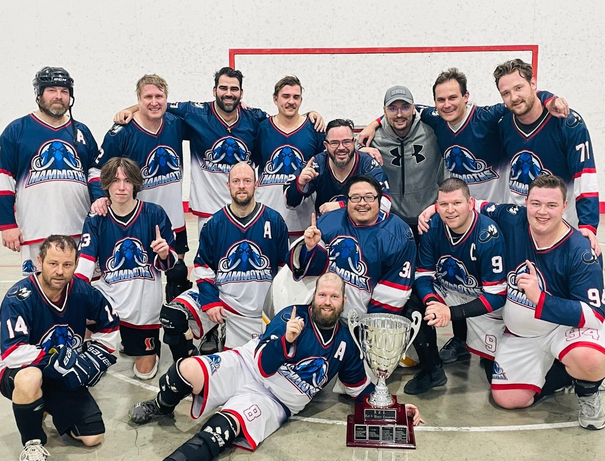 PeaceDrummer's tweet photo. Another championship for this old, overweight, slow 40+ defensive d-man and the rest of these rag tag SOB'S. Pumped to pull it off in the Mammoths inaugural season. #LetsGo #ballhockey #Champs https://t.co/TPHjzGHxf4
