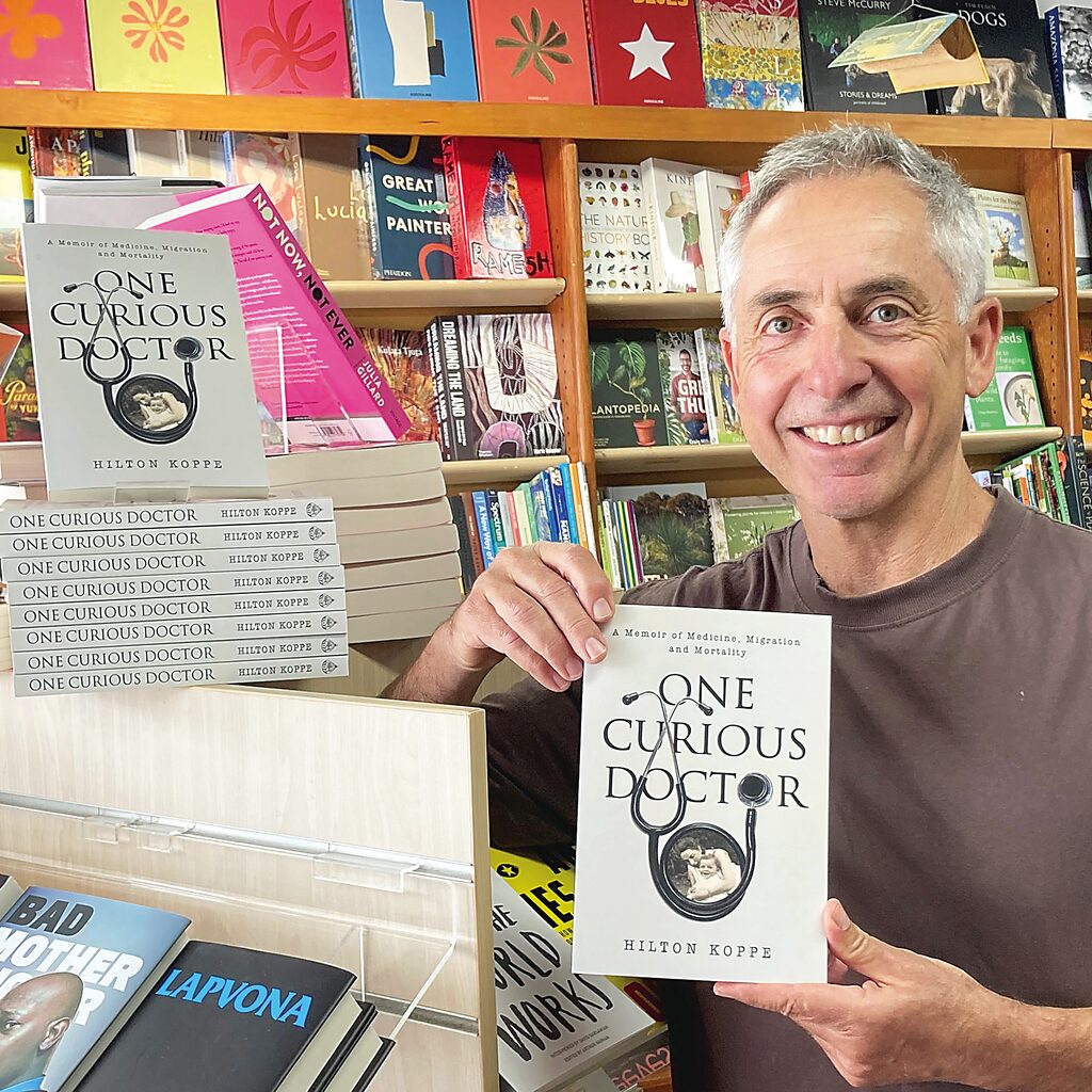 DHAS_WA's tweet photo. At #adhc2022, we had the chance to meet Hilton Koppe, author of #onecuriousdoctor.
His book is an exploration of his PTSD and the question, “was the PTSD a consequence of vicarious trauma from working as a country doctor for over 30 years?” Read it at https://t.co/9QcuEhVUwK! https://t.co/QOaJJtFenM