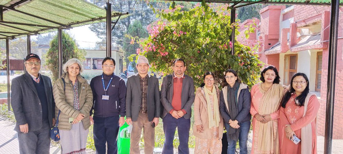 RuchiSKumar1's tweet photo. Had a very meaningful discussion with CEHRD, #Nepal including Director Girman Thapa. #MATPD fellows and field mentors shared their learning through #mentoring course &amp; experiences of mentoring.#TransformingEducation https://t.co/zbAektZrEZ