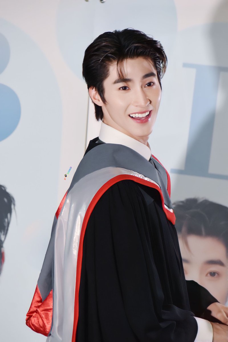 P_KOKO1995's tweet photo. “ ขอลงอีกสักรอบ 🥰
Congratulations นะค๊าบบลู 💙
วันนี้ไม่ได้ไปหาเลย คิดถึงแล้ววว
@bluepongtiwat_
#Bluepongtiwat
#BlueDa
#BluePongtiwatCongrats
#บลูพงศ์ทิวัตถ์ https://t.co/mZYR7085a0
