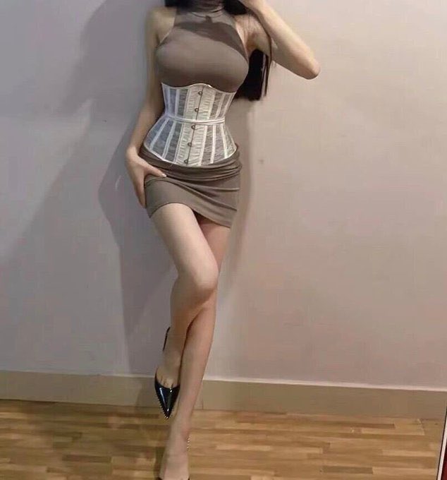 KaleighDawson6's tweet photo. 都说可爱在性感面前一文不值 https://t.co/xdK0IjfpRf