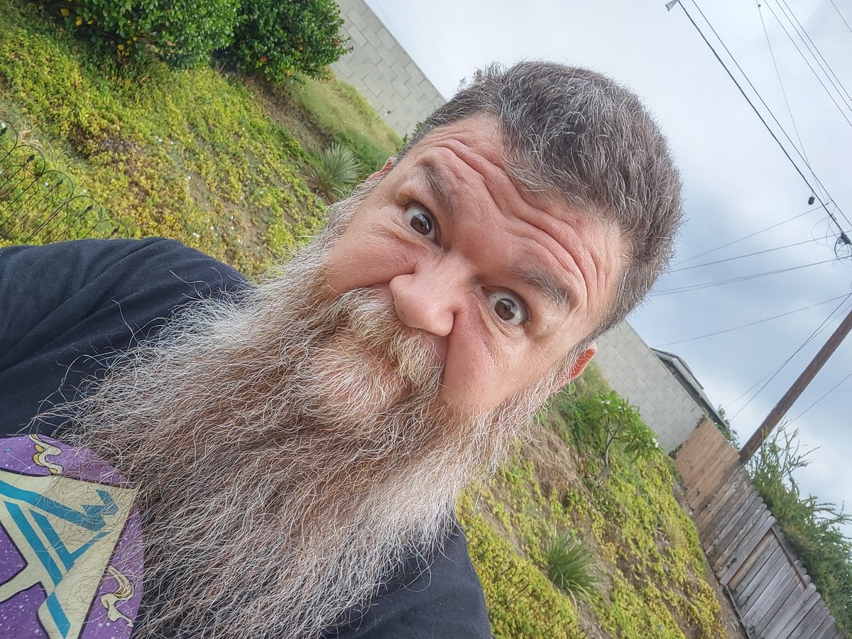 warXdog311's tweet photo. @immortal__G @sirmcdonnell1 Please, natural bad photos are my thing!! #messybeard #dontcare โ๏ธ๐คฃ https://t.co/NtxgBHWIpj