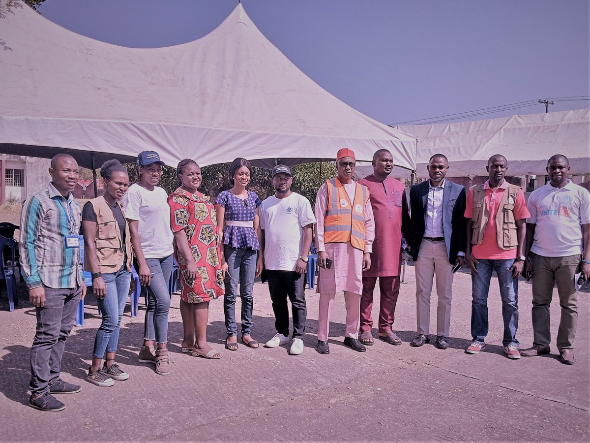 ESLFfoundation's tweet photo. UNHCR HAILS ESLF’S STEADFAST SUPPORT FOR VULNERABLE PERSONS.

UNHCR's Beatrice Shomkegh gave this testimony when @Fjdpmakurdi1 graduated 215 beneficiaries of a UNHCR-sponsored skills acquisition programme that trained IDPs in welding, hairdressing, Etc.

https://t.co/cmaXc3sttx https://t.co/cobDlTQHN3