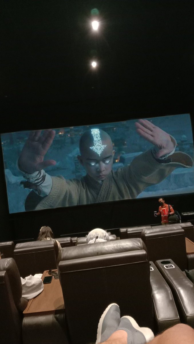 awmaydo's tweet photo. Anj salah beli tiket cui

mana VIP #AvatarTheWayOfWater #Avatar2 #Avatar https://t.co/kYgkmnh6WH