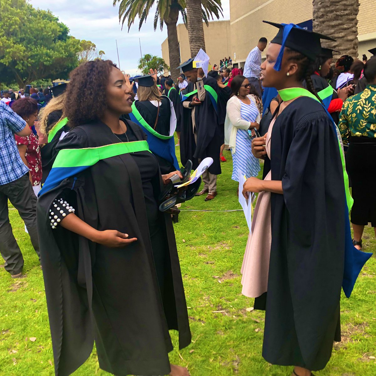 IYAXABA's tweet photo. #Yesterdaythings
A Bachelor degree in Nursing from Nelson Mandela University https://t.co/1zhlmqeYMm