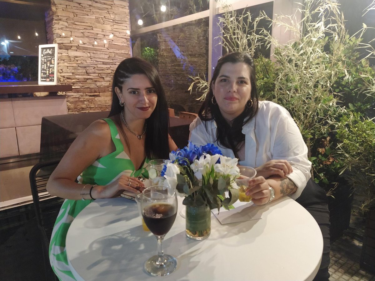 QualityAIGroup's tweet photo. Yay! the #holidayseason is on its way!
Here's #Qualitesters in Argentina enjoying an evening of fun, games, glamour and surprises at their end-of-year party.
#LifeAtQualitest #FunTime #YearEndParty #HolidayVibe https://t.co/YphB115Mfi