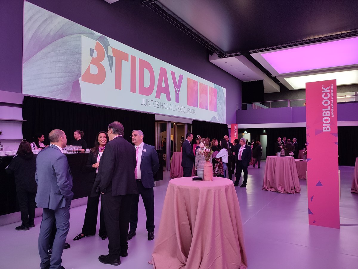 ElencoAv's tweet photo. Muy contentos con nuestra colaboración junto al @TeatroGoya  por los resultados logrados. Gracias a @inmunotec_oficial y @btibiotech por la confianza. #elencoaudiovision #teatrogoya #eventomadrid #inmunotec #btibiotech #eventos https://t.co/E2A5CTDZEc
