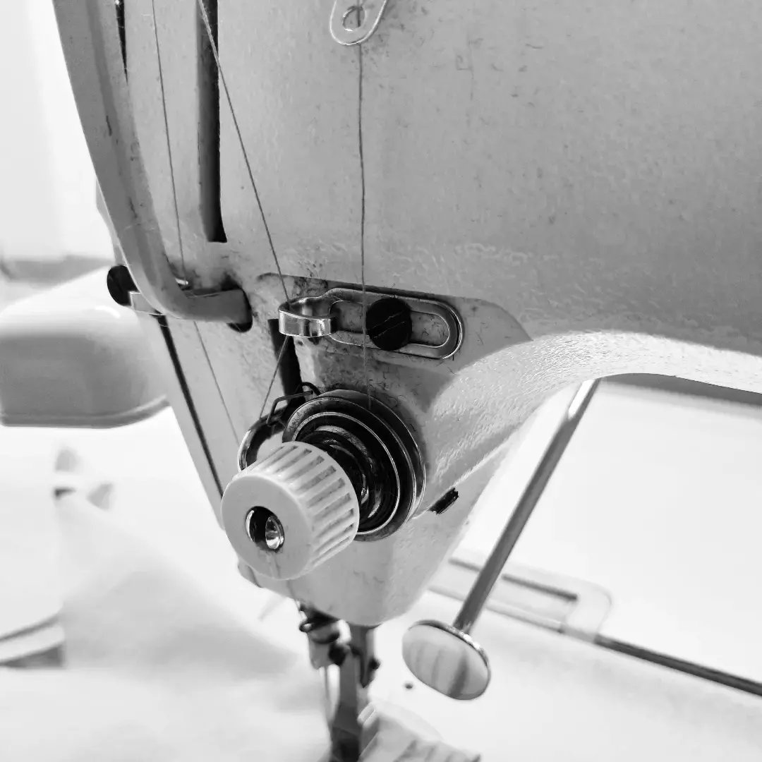 mishinyakonishi's tweet image. 【DDL-5570N】
JUKIの本縫いミシン

#juki #jukisewingmachine #mishin #sewing #sewingmachine #machine #monochrome #ジューキ #ミシン #ミシン屋 #モノクロ #モノクロ写真