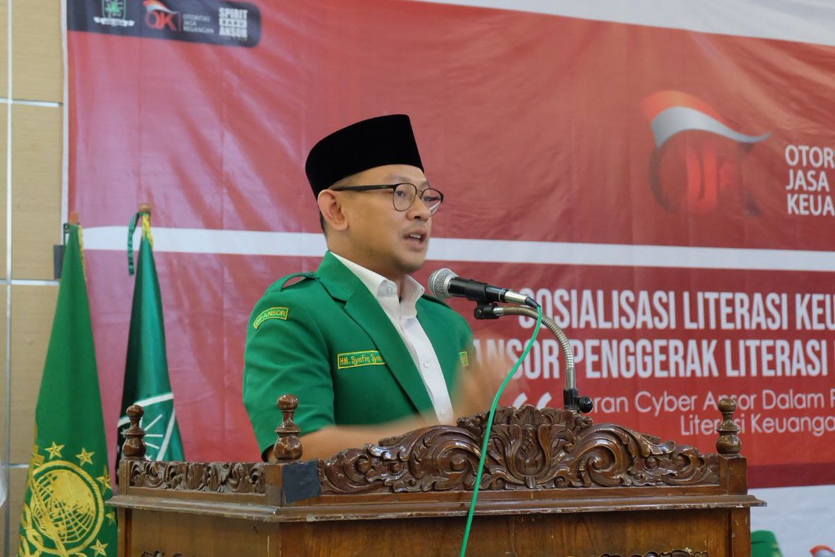 syafiq_ansor's tweet photo. Untuk memperkuat langkah dan gerakan dalam menghadapi setiap tantangan diera digital, Konsolidasi #BadanSiberAnsorJatim https://t.co/vTLGZJE5rP