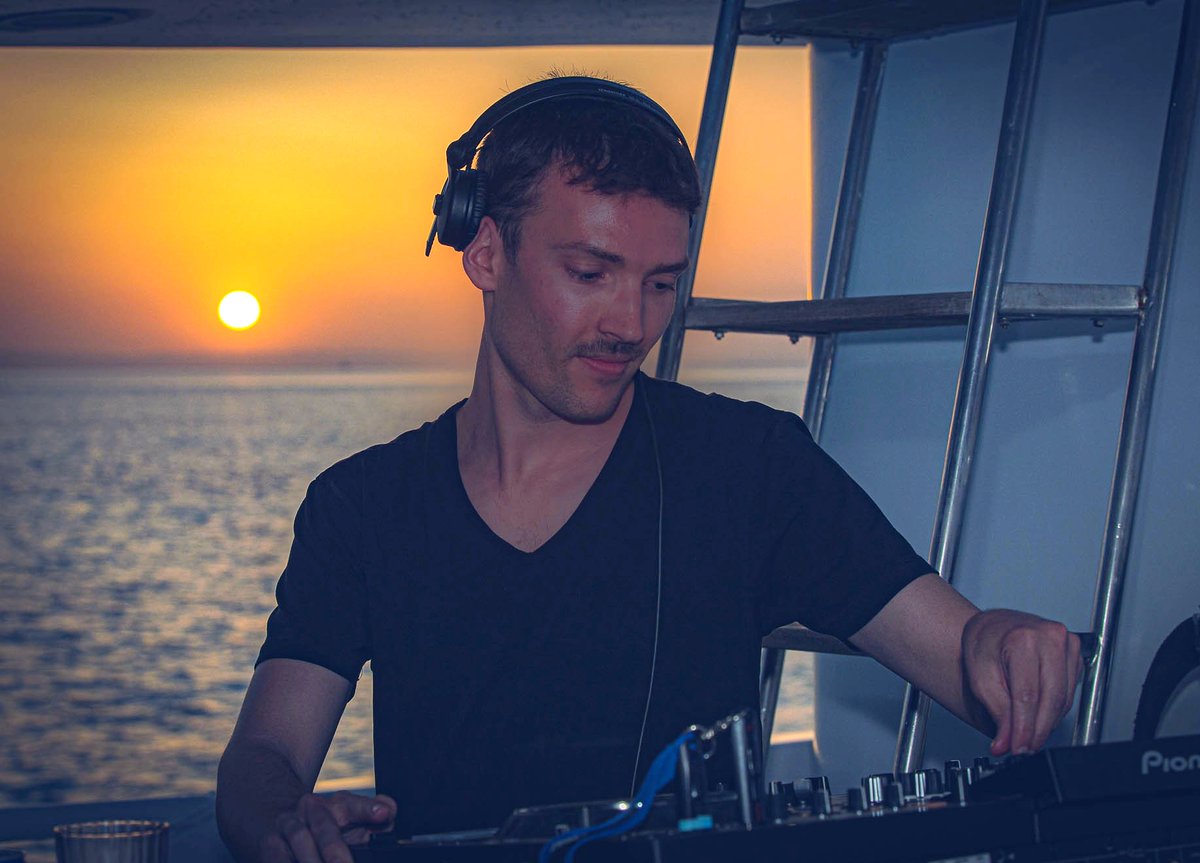 AmareTechno's tweet photo. FLOATING AUDACIOUS - MAY 19 - 26 #Egypt

Join us for a 7-day MUSIC VACATION in the Red Sea 

Boat parties, snorkeling, #diving #kitesurfing #kayaking, desert party, beach party, swimming with dolphins,  live music, ..
https://t.co/01rjq3XZkp 

#melodictechno #floatingaudacious https://t.co/JWaRWNOY5P
