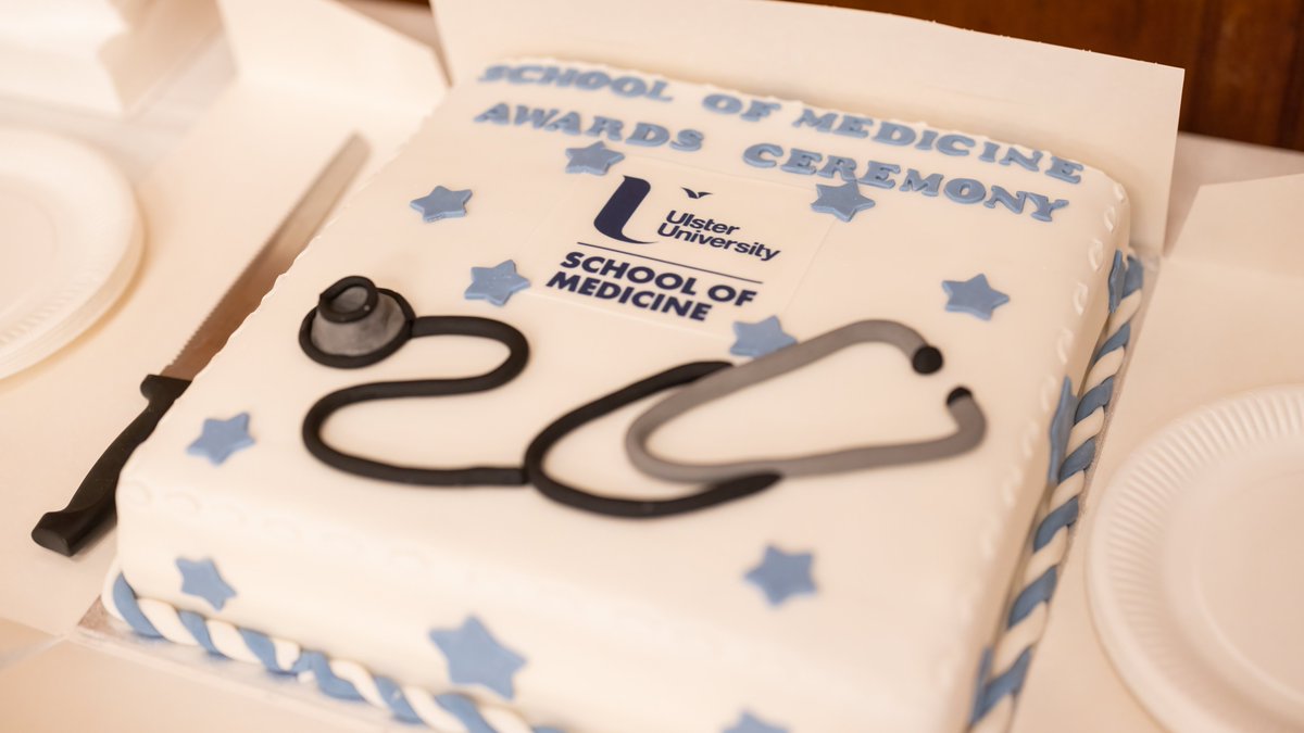 UlsterUniMed's tweet photo. Earlier this month, we celebrated our first ever @UlsterUniMed #StudentAwards recognising #medicalstudents,#physicianassociatestudents, staff and placement leads who have went #aboveandbeyond with @UlsterUni values #integrity #collaboration #inclusion #enhancingpotential https://t.co/IrYhYf8Le2