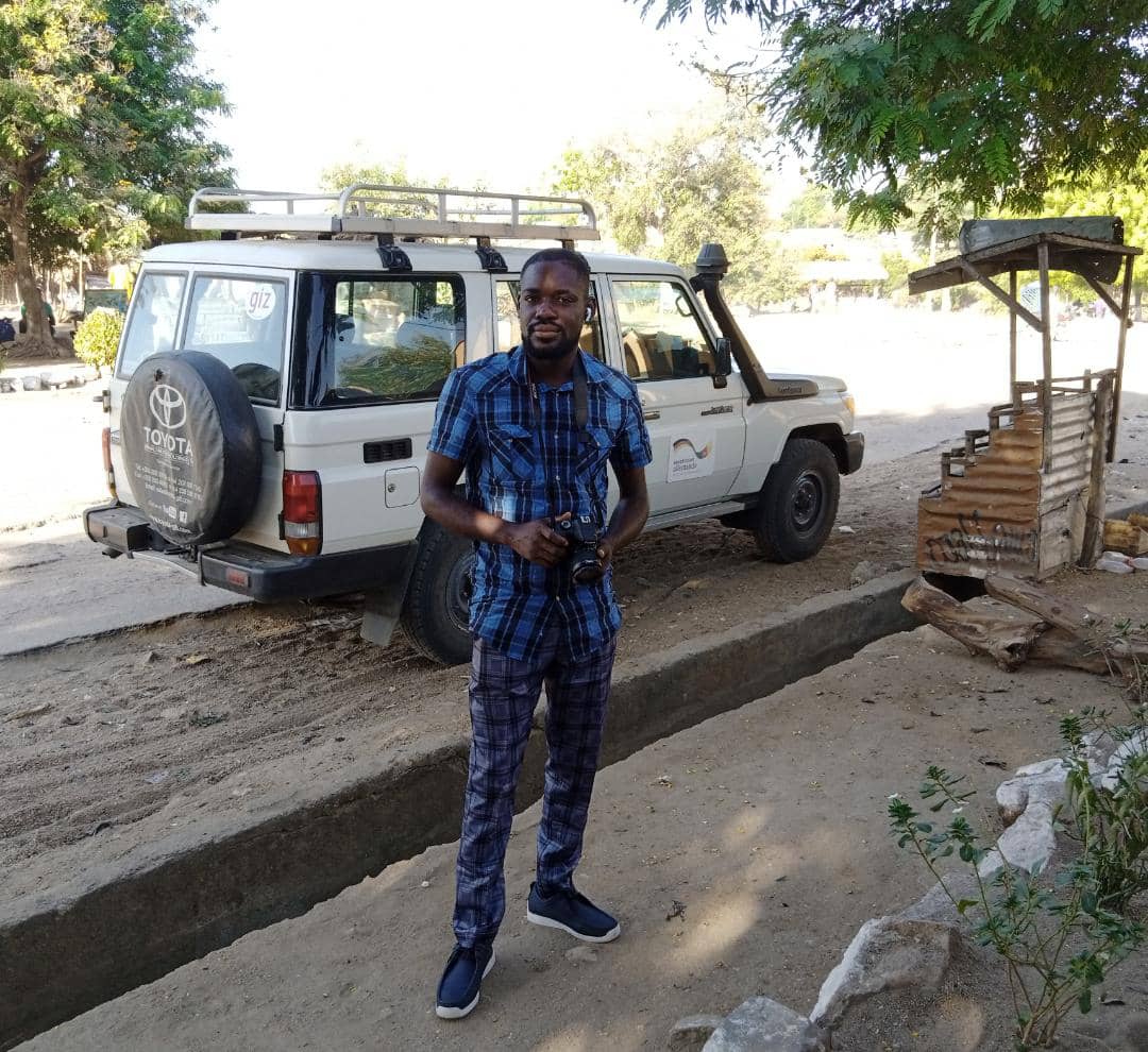Commune_de_Ndom's tweet photo. Votre CCOM actuellement joignable uniquement à distance car en mission au #Nord 🇨🇲

Pas d'inquiétude il vous revient dès la semaine prochaine. https://t.co/1acO79U6ej