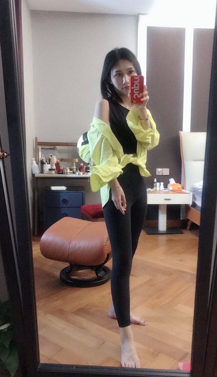jin022158's tweet photo. Beauty is a woman's nature, but every time I go out, I am very entangled and don't know how to match to make myself more beautiful.😊 https://t.co/PvIa9HQmnx
