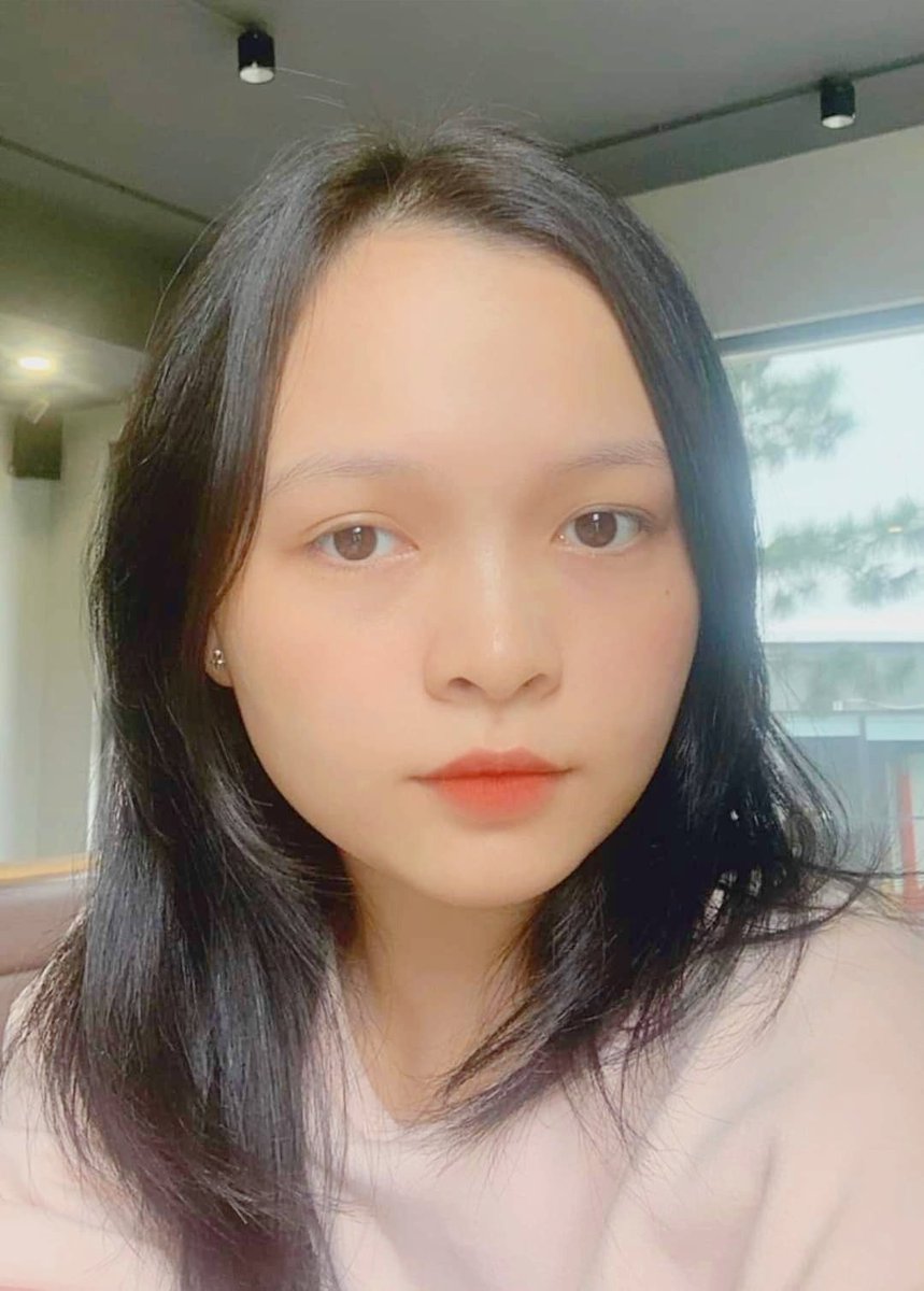 traidam264's tweet photo. 4 em nyc dâm nhất trong tất cả nyc,loan,linh,hiên,thư🥰4 em này có điểm chung là lúc yêu lần nào đi chơi về cũng đòi vào nhà nghỉ làm 2 nháy🥰e loan thì thích dùng vú sục cặc,e linh thì thích cưỡi,e hiên thì thích bú buồi lút cán,e thư thì thích bị chơi lỗ đít😋thèm https://t.co/JAaO8E2z8d