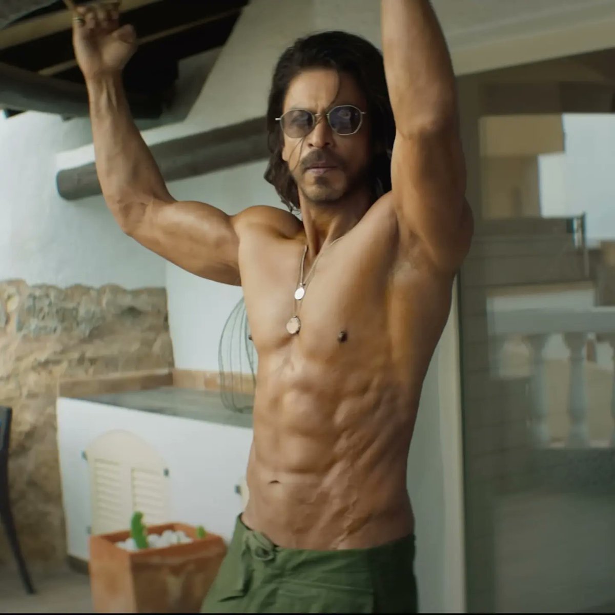 Our king is aging like a fine wine, roars louder than anybody ever can!! 🔥🔥
It's our pleasure and absolute joy to work with you <a href="/iamsrk/">Shah Rukh Khan</a> ❤️

<a href="/Da_MakeUpLab/">DaMakeUpLab</a> <a href="/MarkTroyD/">Mark Troy D</a>

#LookDesign #LookCreation #Pathaan #srk #shahrukhkhan