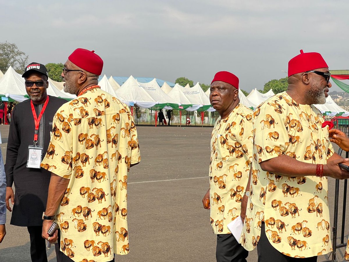 Bulama8976's tweet photo. #AtikuOkowa2023 #AtikuOrganizingForAction 
High Chief Ben Ndi Obi, an elder statesman and one of the leaders of the PDP in Anambra state, Professor Obiora Okonkwo, DG of the Atiku/Okowa Presidential Campaign in the state and other party leaders at Ekwueme Square, venue of the... https://t.co/7mV3YTEbEe