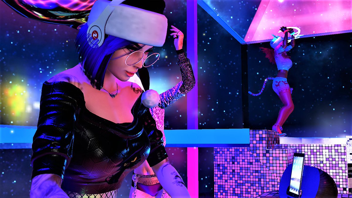 DjLucy3DXCHAT's tweet photo. My lovely Dj Wifa Joy, bring her beautiful & powerfull vibes at Tranceland yesterday πβ€οΈπ
@Joy3DX @3dxchat #tranceland
#Trance #supadj https://t.co/FzMm8HJnnw