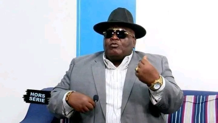 Reporter4Music's tweet photo. 🇨🇲🕊️#Cameroun: L'artiste Musicien #Djene #Djento tire sa révérence aux aurores ce 15 Décembre 2022 à l'âge de 59 ans, de suites d'un malaise sur la route de #Dshang. Auteur de nombreux albums et du classique #Débroussaillez extrait de l'album #8èmecommandement. #MusicInAfrica https://t.co/GcYOOZJ3nT