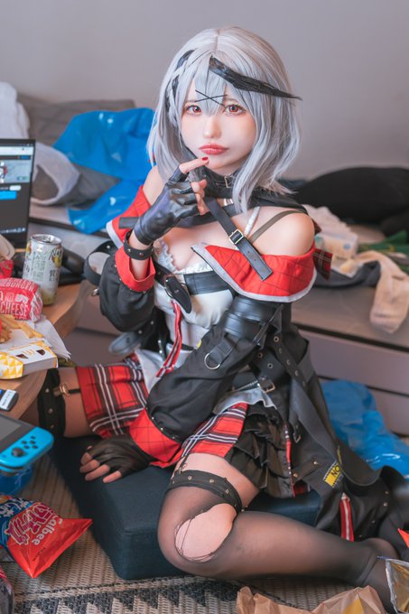 コスプレイヤーしろいのTwitter画像2