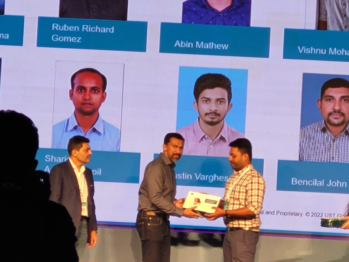 DebinDevaraj's tweet photo. D3 Developer award #ustd3 #lifeatUST @USTglobal https://t.co/l8XKzpQD8o