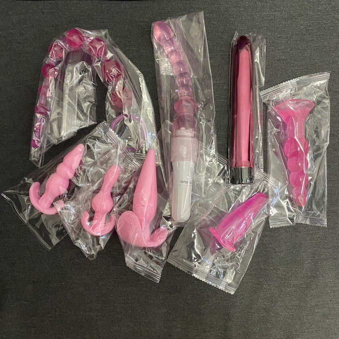 そいえばこないだのAmazon︎︎のブラックフライデーで買った  あ〇るプラグ多くない？🧐 https://t.co/mpjLTpd8Ro<a href="/tag/%E3%82%B2%E3%82%A4"class="tags"><span>#ゲイ</span></a><a href="/tag/%E3%83%90%E3%82%A4"class="tags"><span>#バイ</span></a><a href="/tag/%E3%83%8E%E3%83%B3%E3%82%B1"class="tags"><span>#ノンケ</span></a>