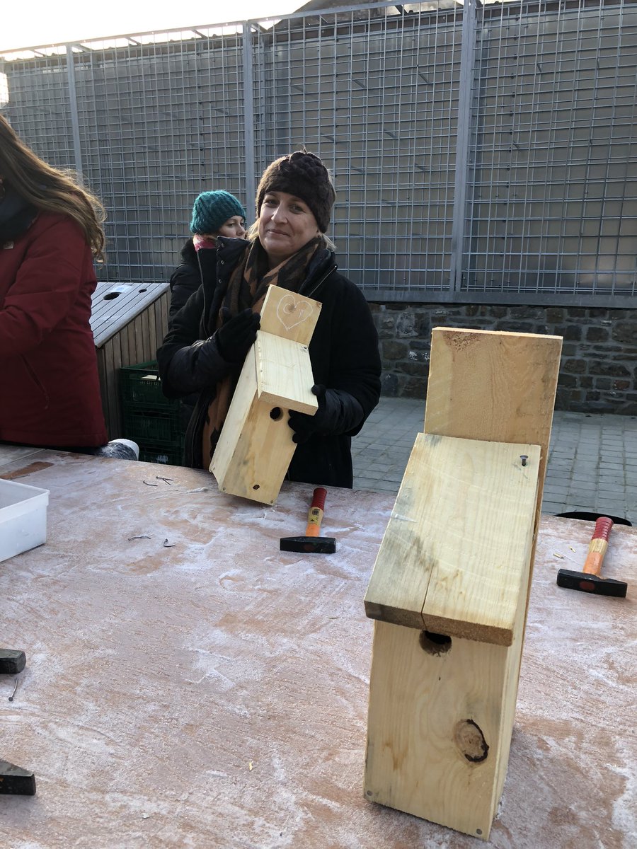 SaraMORIScot's tweet photo. @CT_resignie realises she made a good life decision going into research not construction #lifegoals https://t.co/hCC8ZVMWRR