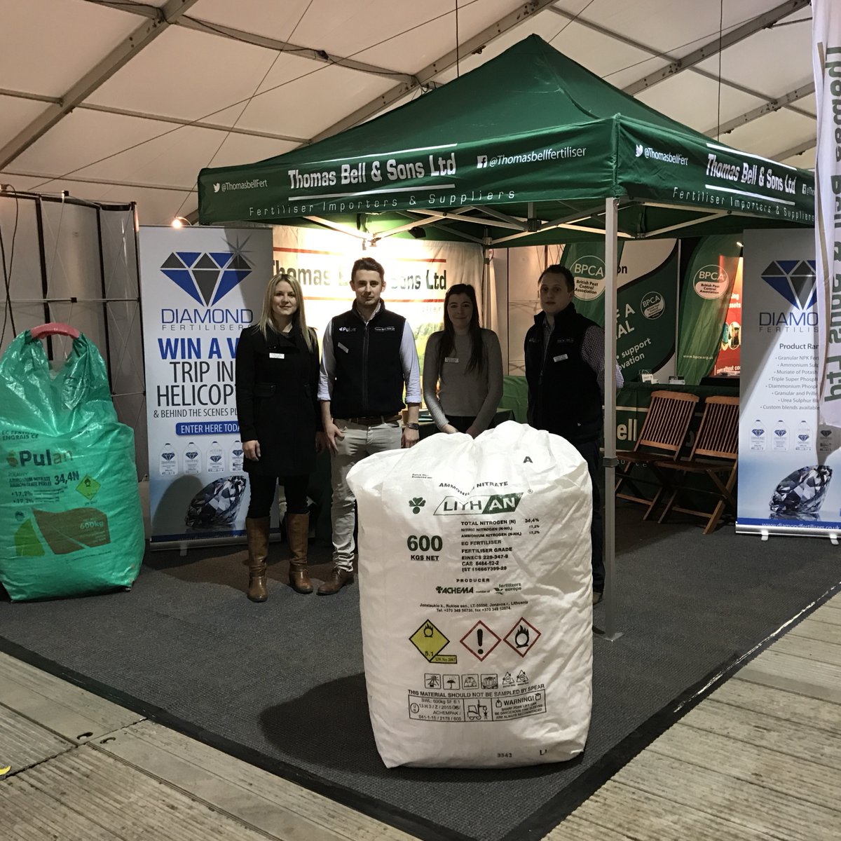 ThomasbellFert's tweet photo. #ThrowbackThursday
We are looking forward to LAMMA in January. Here's a throwback to when LAMMA was at the East of England Showground, Peterborough!
Join us at the NEC - 10th & 11th January.
#lamma2023 #fertiliser #diamondfertilisers #pulan #lithan #zaksan #limusprotects https://t.co/1pCcsqAxX9