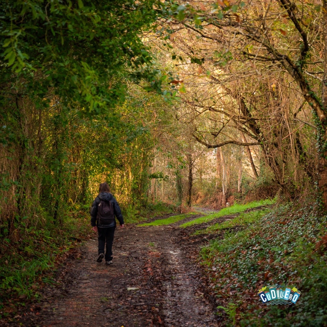 🌂 Agarra el paraguas y abrígate, ¡nos vamos de paseo!

📌 Descubre más en vivecudillero.com

#Cudillero #Asturias #ParaísoNatural #VuelveAlParaíso