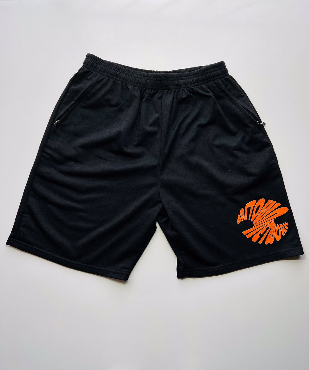 maftownnetwork's tweet photo. ⚫️ M T N W T W S T D S H O R T S
💰 R250.00

#maftownnetwork
#twisted
#shorts
#pollycotton 
#SS20222 https://t.co/ypwaq89LmH