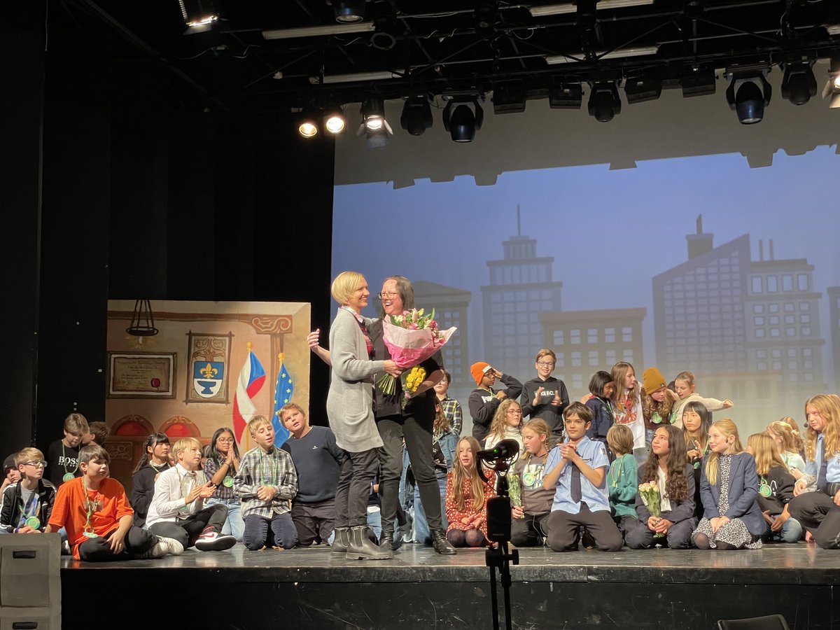 No one is in trouble after Tuesday's incredible 5th-grade musical debut of “Big Trouble in the Neighborhood.” What a performance! This production was truly a community effort and we are so grateful to our amazing team of students, teachers, and parents!