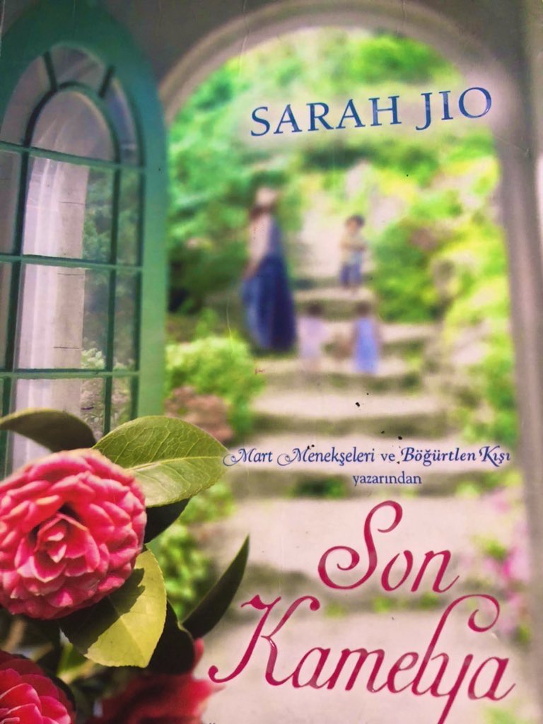 Önce küçük bir tohum düşer kalbin odasına, sonra aşkla yeşerir . Kulak verin, umudun sesini duyabiliyor musunuz ??