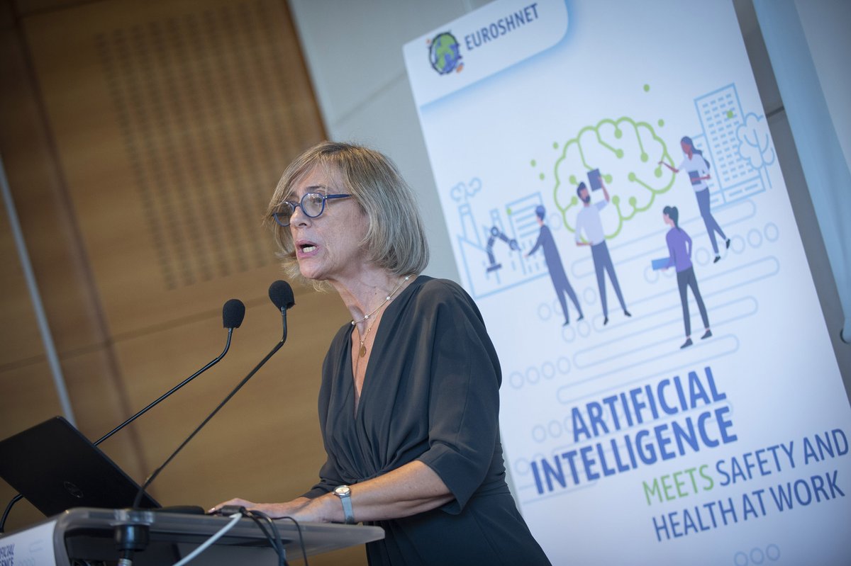 EUROSHNET's tweet photo. https://t.co/78HCSSVdUI
A look back at the 7th Euroshnet european conference. The pictures of the day are online. 📷
#esn2022
#ArtificialIntelligence 
#safety
#health
#work
#osh
#standardisation https://t.co/R6lvafKmdd