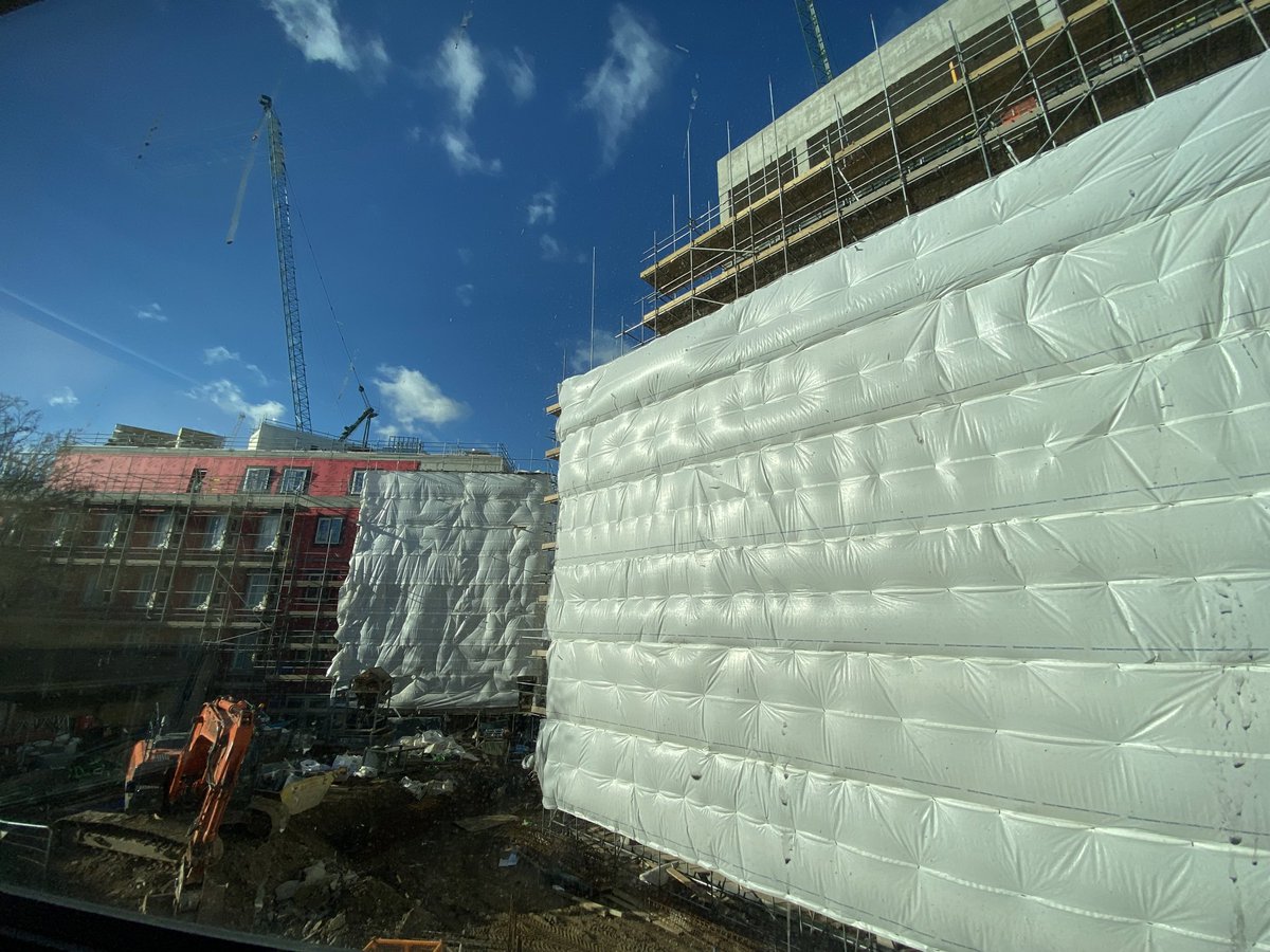 cathrynlewis's tweet photo. New office view ! The face of the new Pears Maudsley Centre for Children and Young People unveiled
@KingsMaudsley #PMCYP

@KingsIoPPN @SGDPCentreKCL https://t.co/sox5ZtqAR9