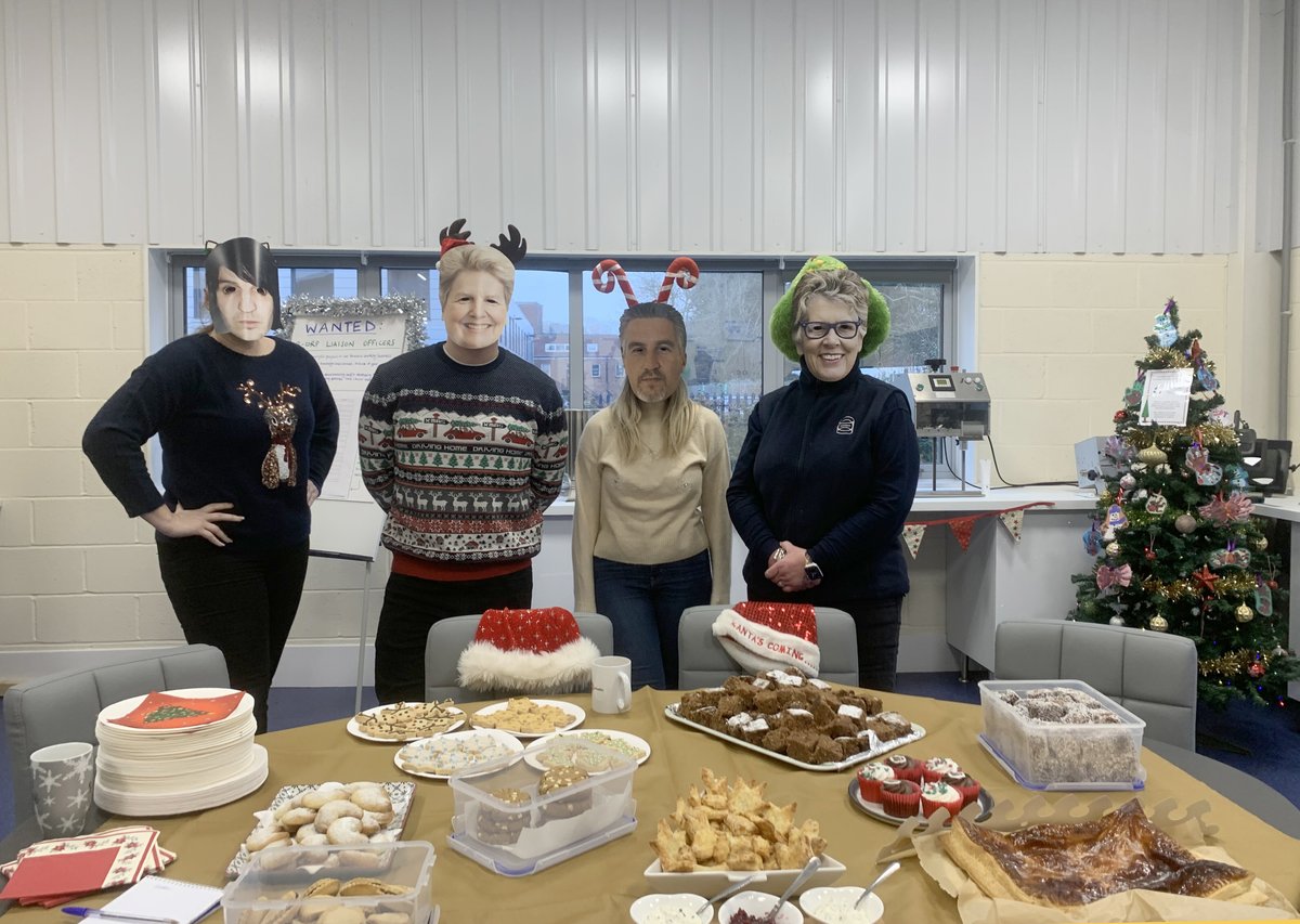 Adelphi_Group's tweet image. A selection of highlights from our #ChristmasJumperDay and #BakeOff! 🎅
This marks our last event supporting 2022's Charity Partner Martlets Hospice, who have been a joy to work with.
Look out for our next post, which will announce our Charity Partner for 2023!