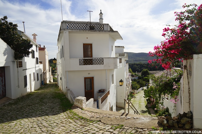 TheGl0beTrotter's tweet image. Alte is a beautiful, quaint little village in the #Algarve. If you are heading to the south of #Portugal, a visit to #Alte is recommended.
theglobetrotter.co.uk/2022/12/alte-t…
#VisitPortugal @visitportugal @Portugal #travel #traveltips