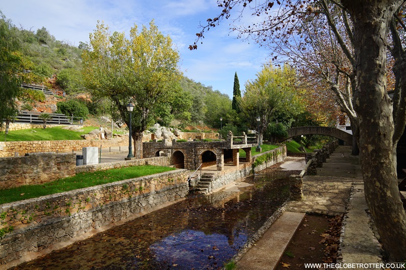 TheGl0beTrotter's tweet image. Alte is a beautiful, quaint little village in the #Algarve. If you are heading to the south of #Portugal, a visit to #Alte is recommended.
theglobetrotter.co.uk/2022/12/alte-t…
#VisitPortugal @visitportugal @Portugal #travel #traveltips