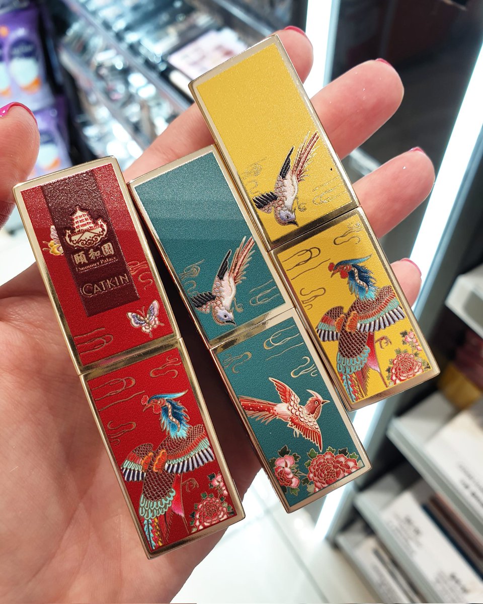 Leigh van den Berg tweet media