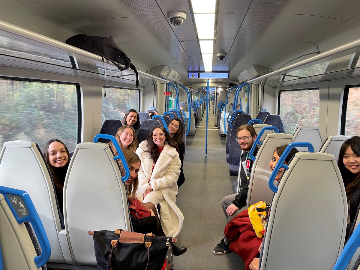 globalcompactUK's tweet photo. 🚆By encouraging employees to use public transport over the festive season, we can accelerate progress towards #SDG9 and #SDG13!

For more ways your business can advance the #SDGs and spread a bit of festive cheer read our #MeasuringUp blog: https://t.co/9Dv0BzUCQR https://t.co/JKZqGeHrE7