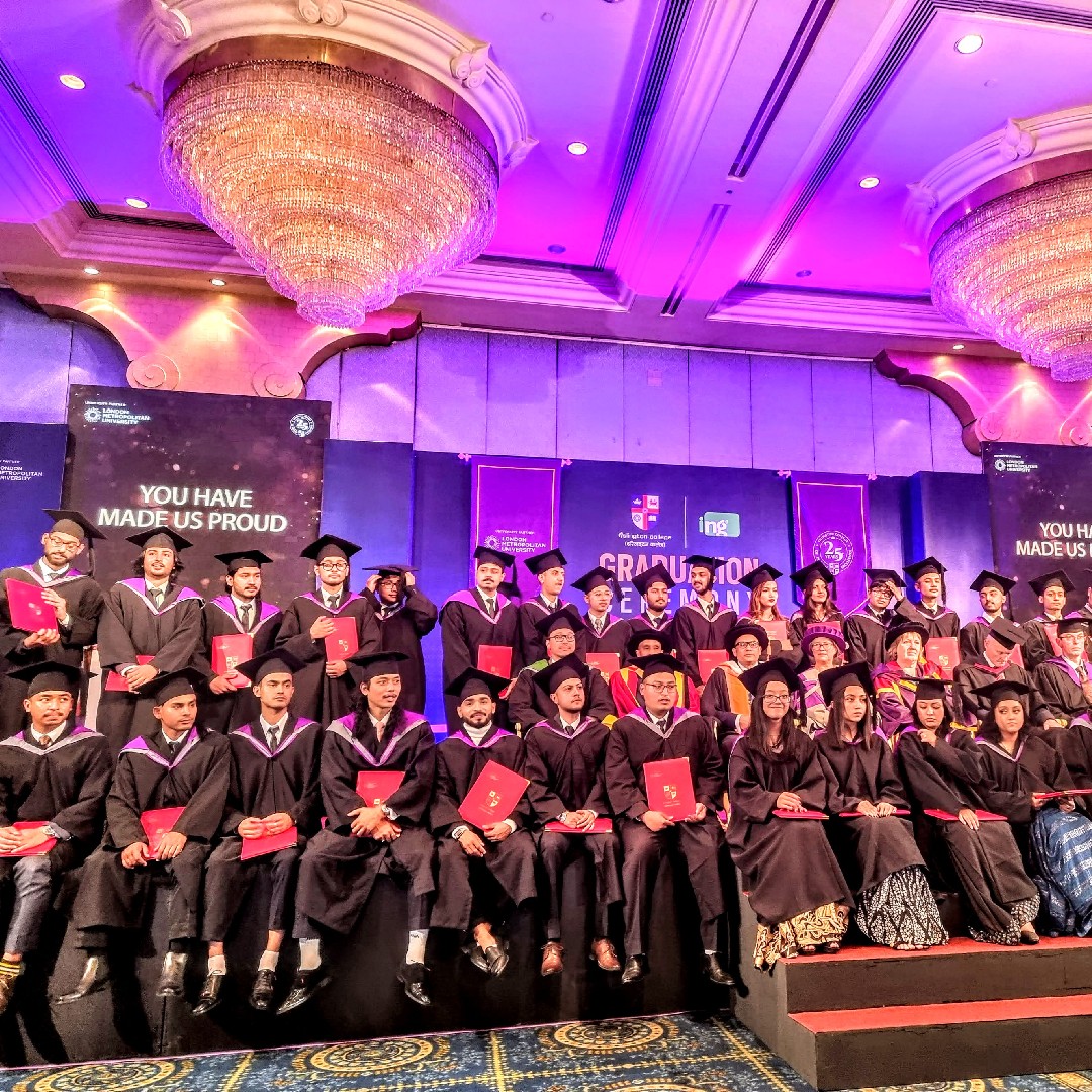 Congratulations to all 750 students who were awarded London Met degrees at our partner Islington College in Kathmandu Nepal! 🎓